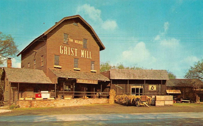 Parshallville - Old Postcard (newer photo)